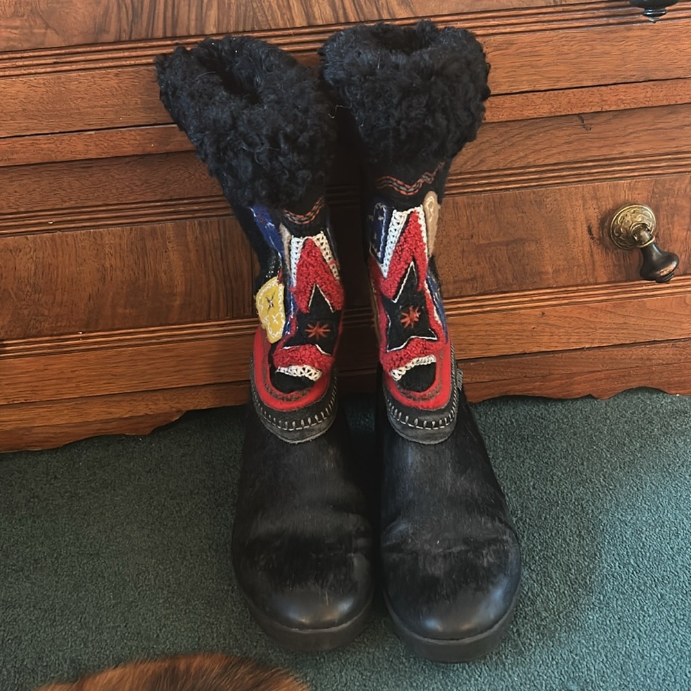 Vintage Tecnica Embroidered Boho Fur Winter Boots - Picture 3 of 7